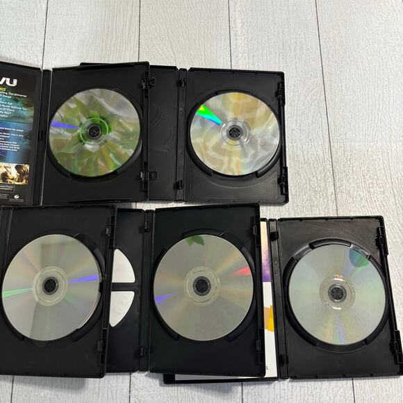 Action Movie DVD Lot of 5 Deja Vu Tomb Raider Hacksaw Ridge - Picture 3 of 4